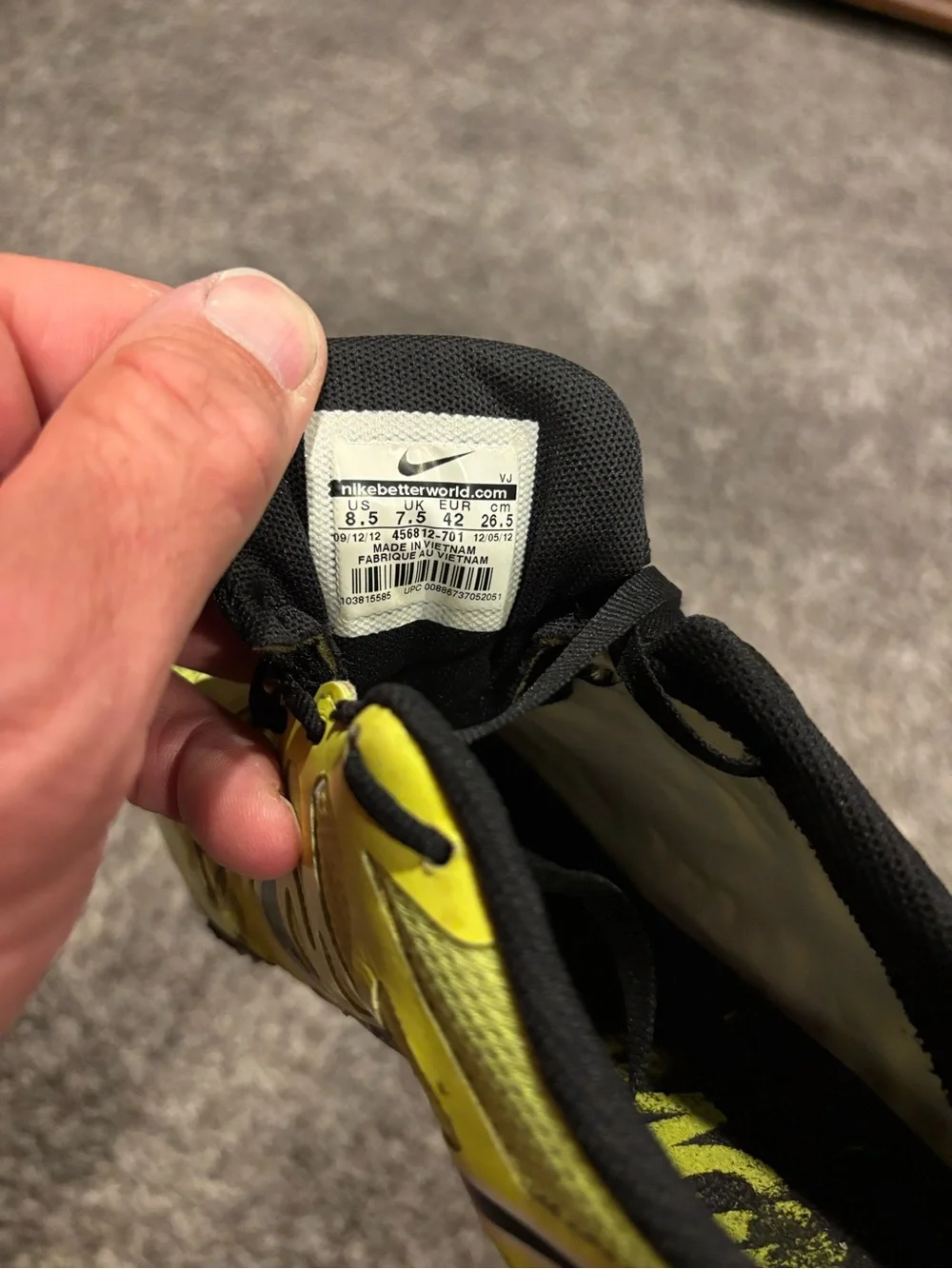 Nike size bright